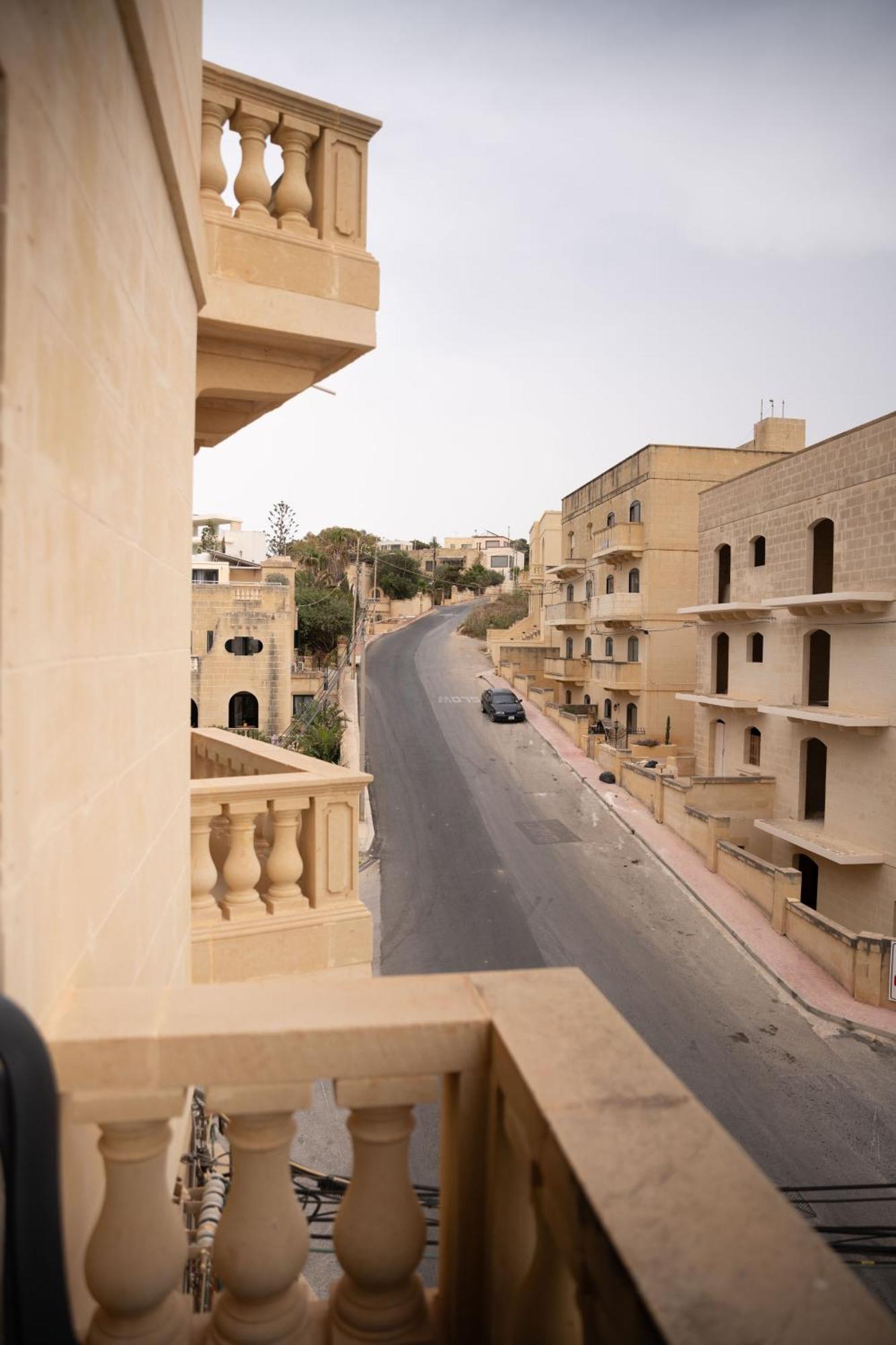 Modern Seaview Xlendi Apartment Экстерьер фото